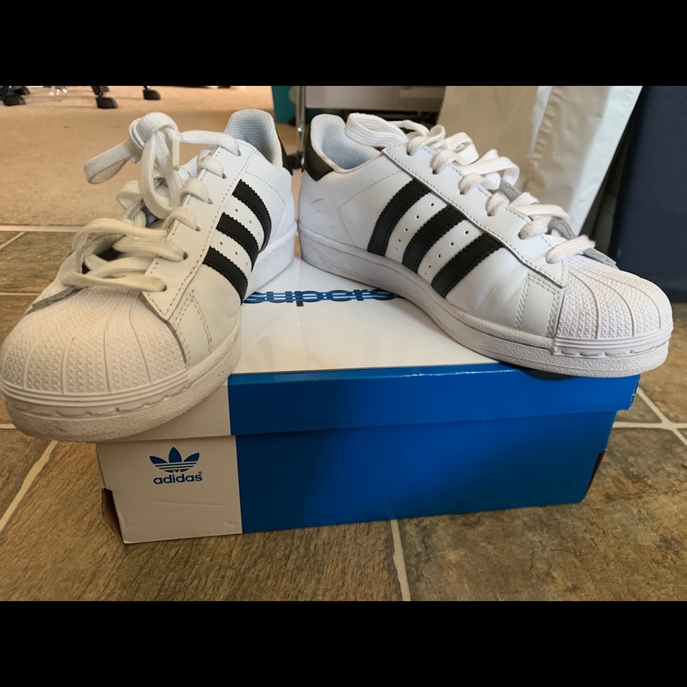 Adidas Superstar